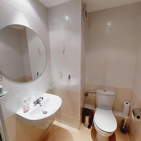 Park 410 Aparthotel 3*